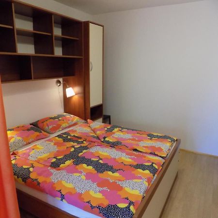 Oriella Apartmans And Room Novigrad Istria Exterior foto